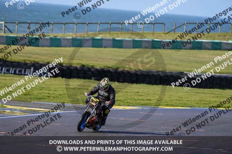 anglesey no limits trackday;anglesey photographs;anglesey trackday photographs;enduro digital images;event digital images;eventdigitalimages;no limits trackdays;peter wileman photography;racing digital images;trac mon;trackday digital images;trackday photos;ty croes